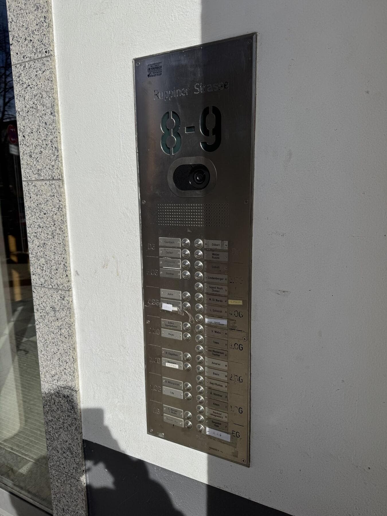 Video-Gegensprechanlage Ruppiner Str. 8/9 mit Custom-Adapter